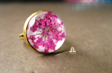 Großer Ring - Echte Dillblüte beerenfarben