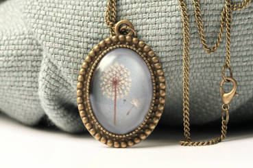 Adventskalender Schmuck 2025: funkelndes Geschenk für Frauen