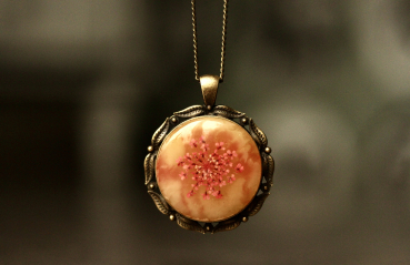 Dillblüten Kette Marmor / Vintage Bronze Kette / Geschenk für Sie / Blütenschmuck kette / nostalgischer Schmuck / Origineller Schmuck