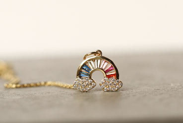 Kette Regenbogen Gold / Geschenk für Sie / besonderes Geschenk / Symbol Schmuck / moderne Kette / multistone kette / minimalistische kette