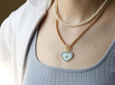 Herz Halskette Charm gold / Geschenk für sie / vergoldete Panzerkette Emaille / Trend Schmuck / Freundin Geschenk / Emaille Kette Herz