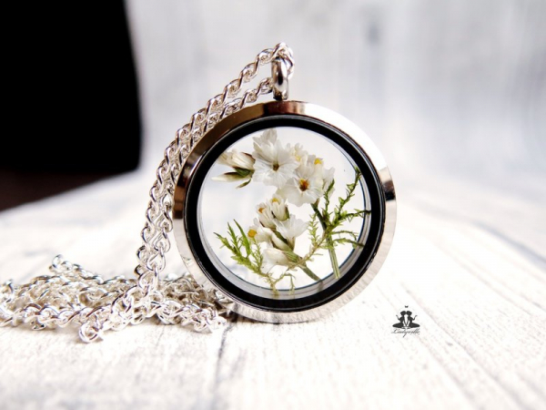 Schmuckset Ladyville echte Blüten Hochzeitsschmuck individueller Schmuck Geschenk  Terrarium Kette