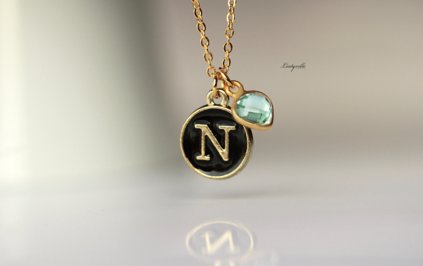 Personalisierbare Kette Geburtsstein mit Initial / Personalisiertes Geschenk / Geschenk für Sie / Geburtstag Schmuck / Initial Kette