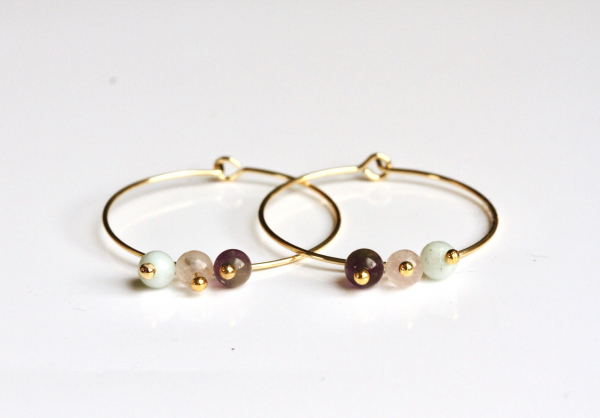 Personalisierbare Ohrringe Geburtsstein Creole / Personalisiertes Geschenk / Geschenk für Sie / Edelstein Ohrringe / minimalistisch schmuck