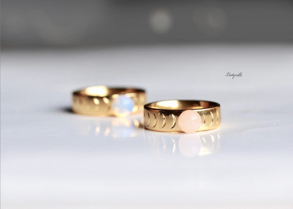 Band Ring goldfarben - Mondphasenring mit Halbmond und Vollmond aus Rosenquarz oder Labradorit