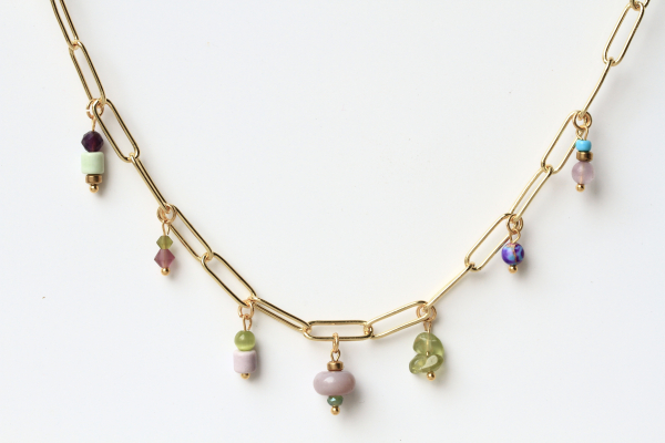 MultiCharm Kette Edelsteine Perlen Geburtsstein Halskette Februar Layering Kette Handgemachter Schmuck als persönliches Geschenk für Sie