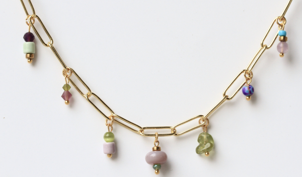 MultiCharm Kette Edelsteine Perlen Geburtsstein Halskette Februar Layering Kette Handgemachter Schmuck als persönliches Geschenk für Sie