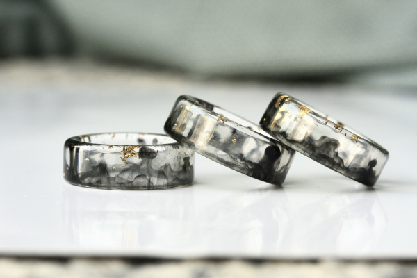 Resin Ring Blattgold Mystik Kunststoff Ring handgemachtes Geschenk für sie Chunky Fingerring Y2K Style Schmuck in Gießharz