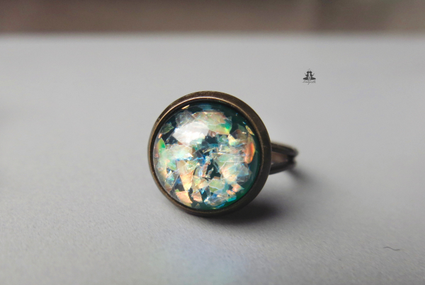 Ring - Crystal Flakes