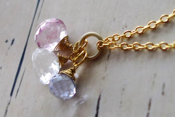 Kette *Pastell Trio Bergkristall trifft Quarz* Gold